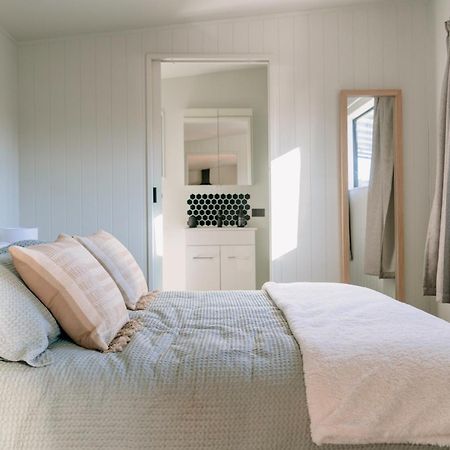 Mountain Cabin - Central, Cosy And Cute With Views วานากา ภายนอก รูปภาพ